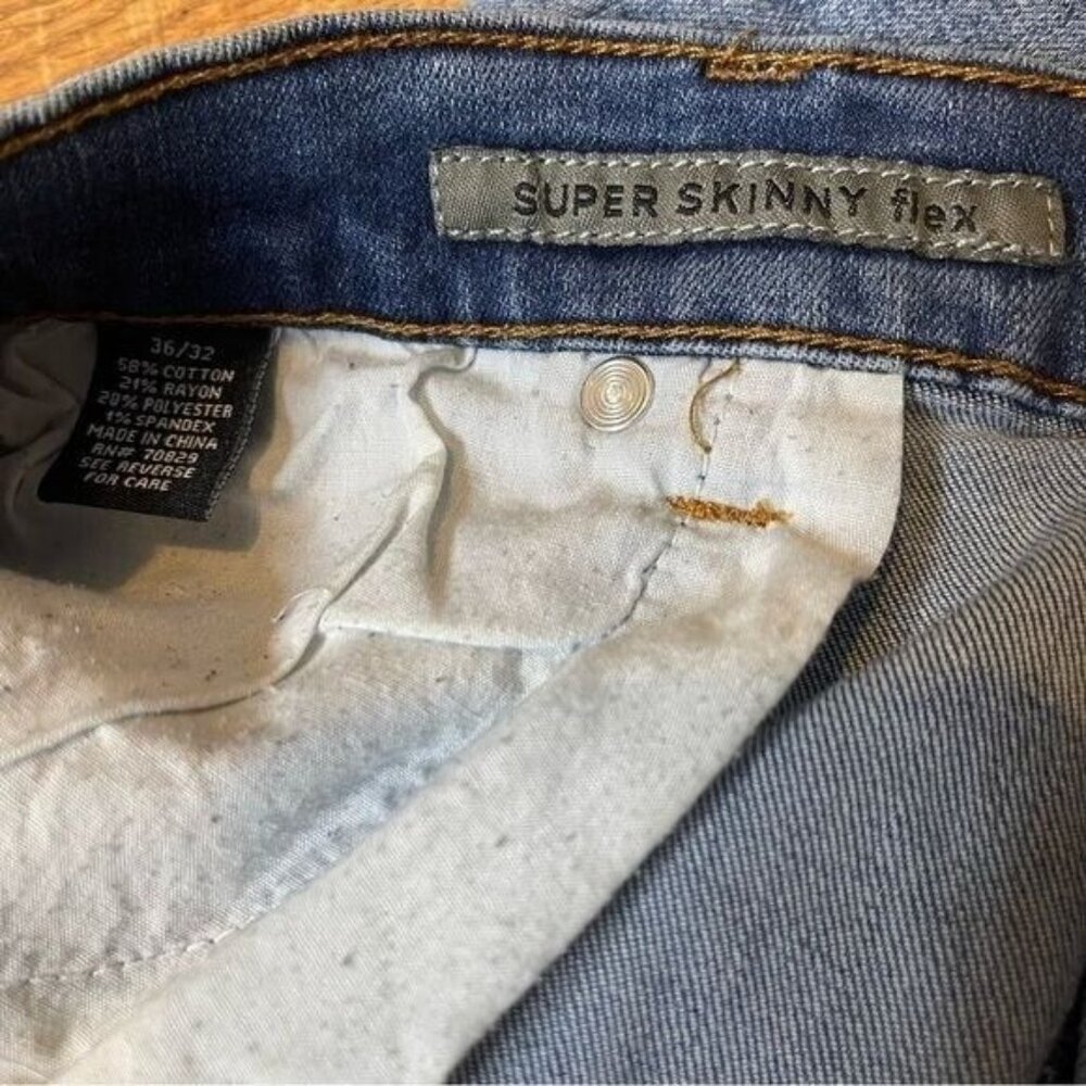 Double Dyed Men's Blue Stretch Distressed Skinny Jeans Size 36 x 32 - Picture 4 of 6